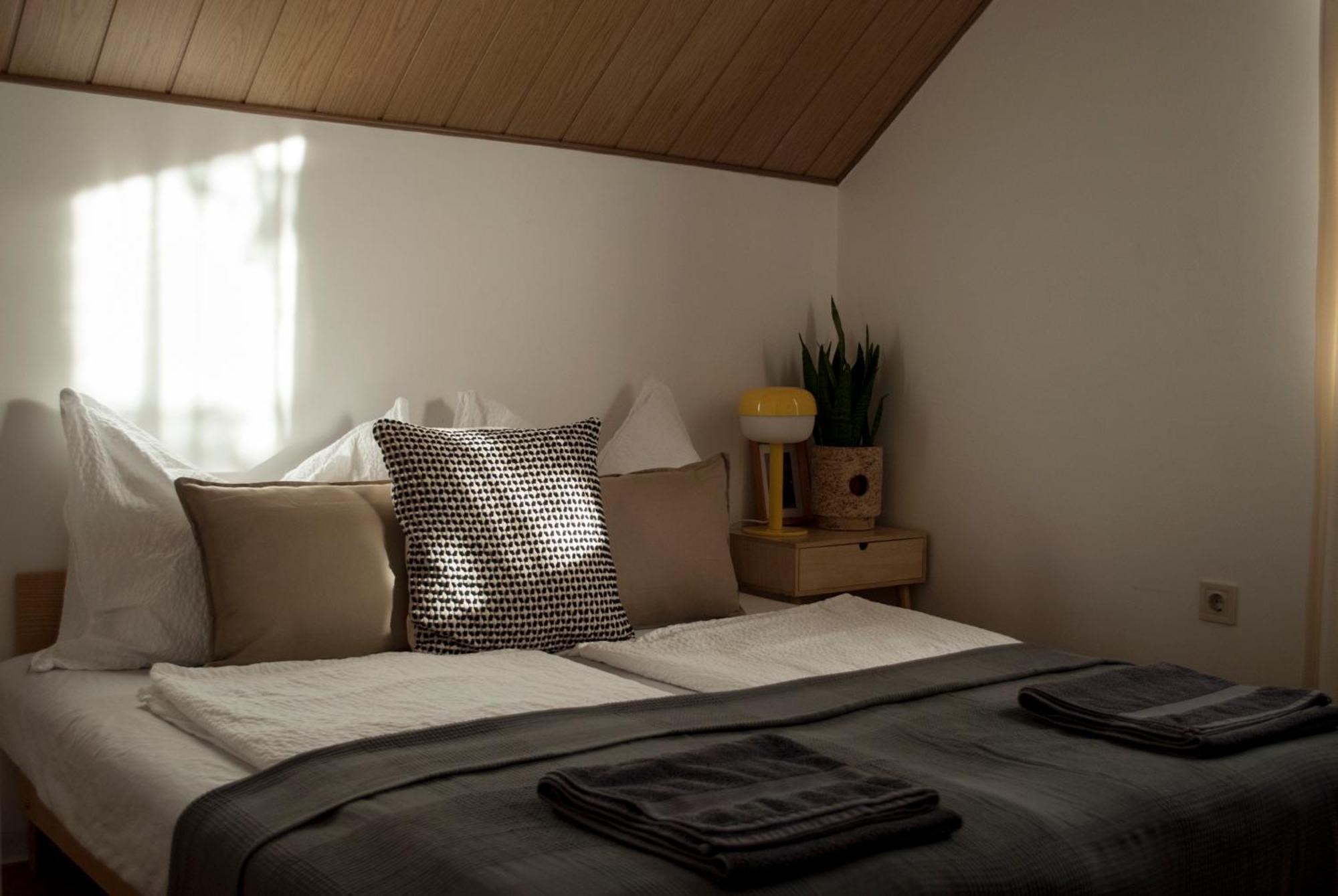 Endretro Apartments Siofok Room photo